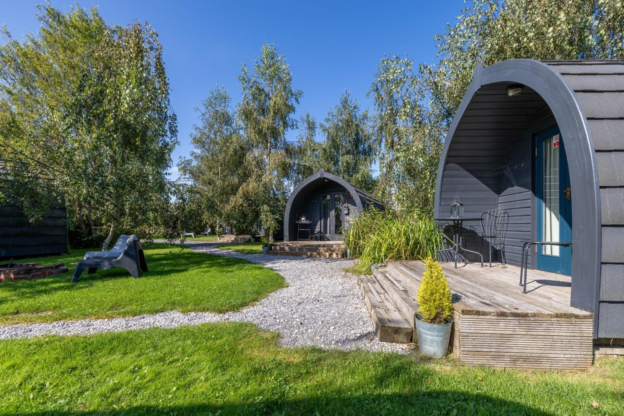The Little Hide - Adult Only Camping Pods Wigginton  エクステリア 写真
