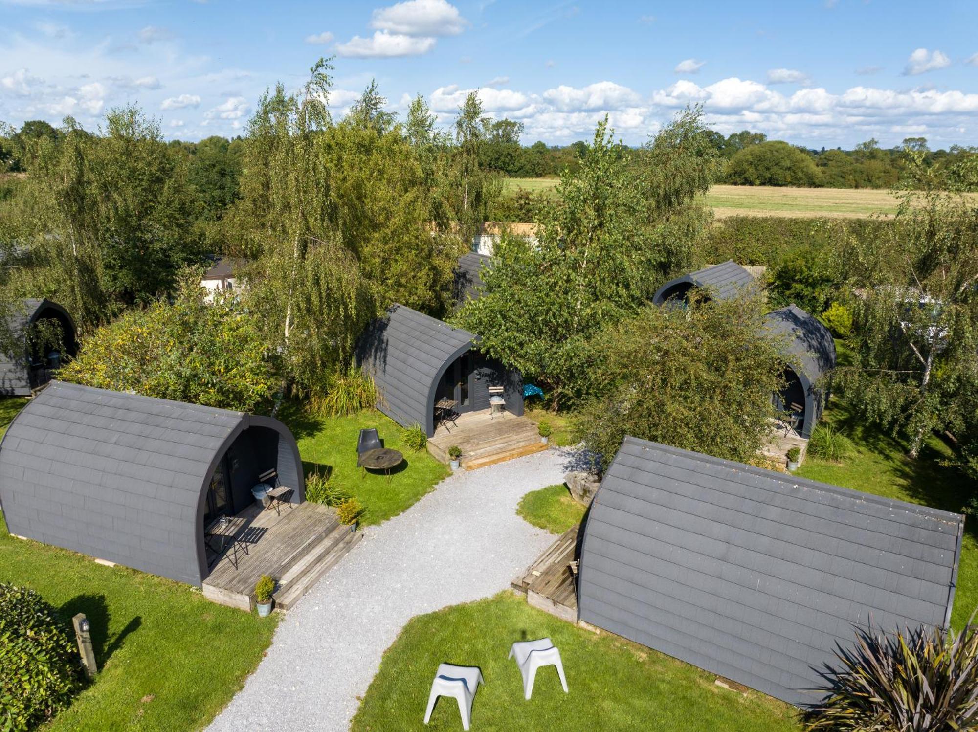 The Little Hide - Adult Only Camping Pods Wigginton  エクステリア 写真