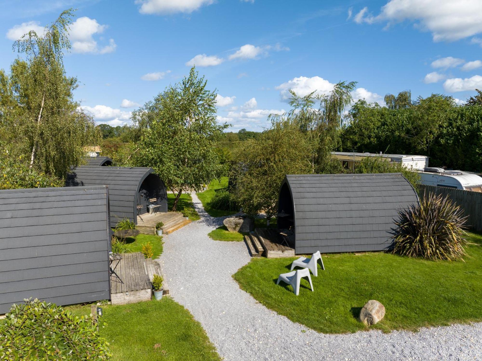 The Little Hide - Adult Only Camping Pods Wigginton  エクステリア 写真