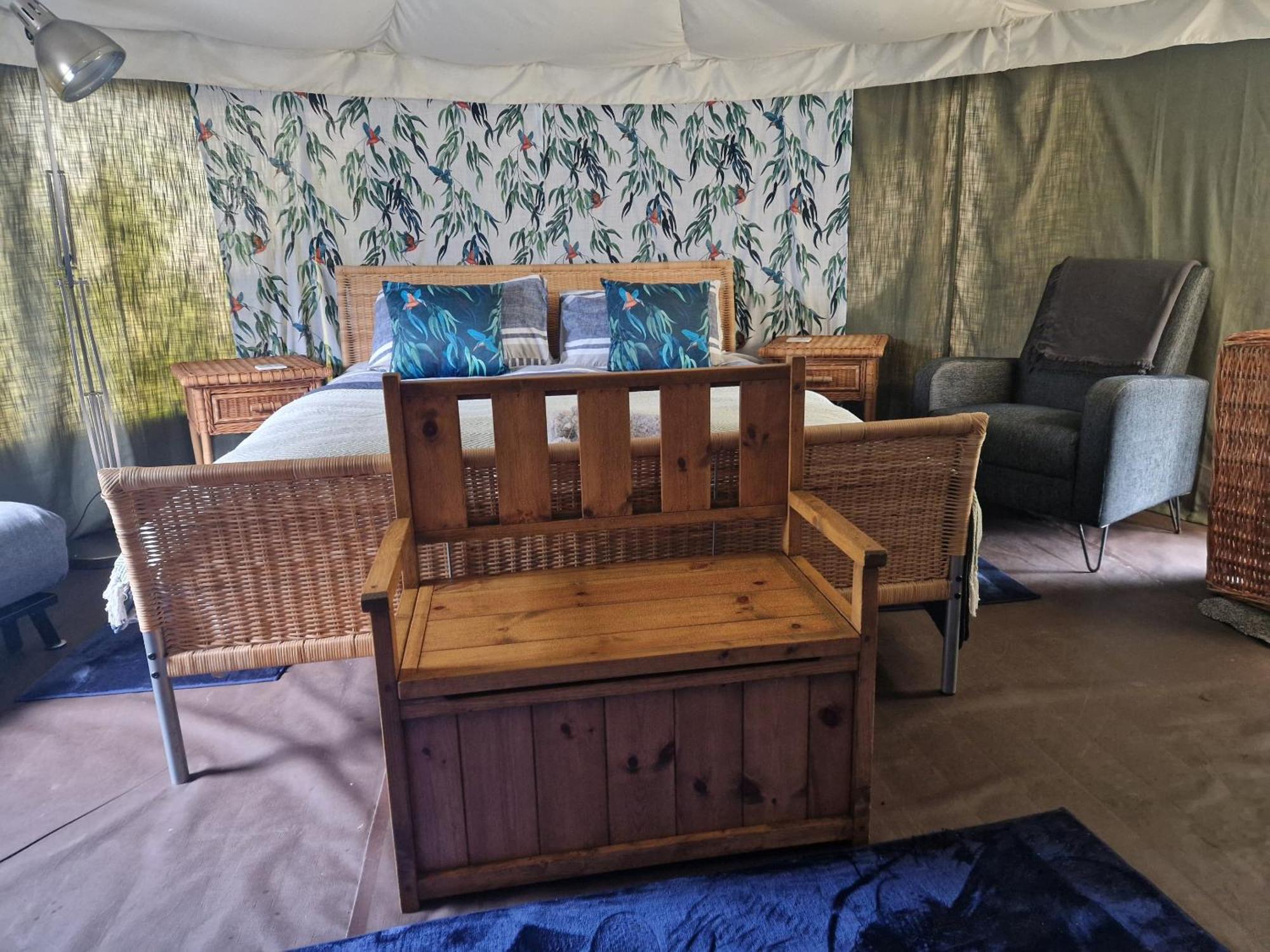 The Little Hide - Adult Only Camping Pods Wigginton  エクステリア 写真