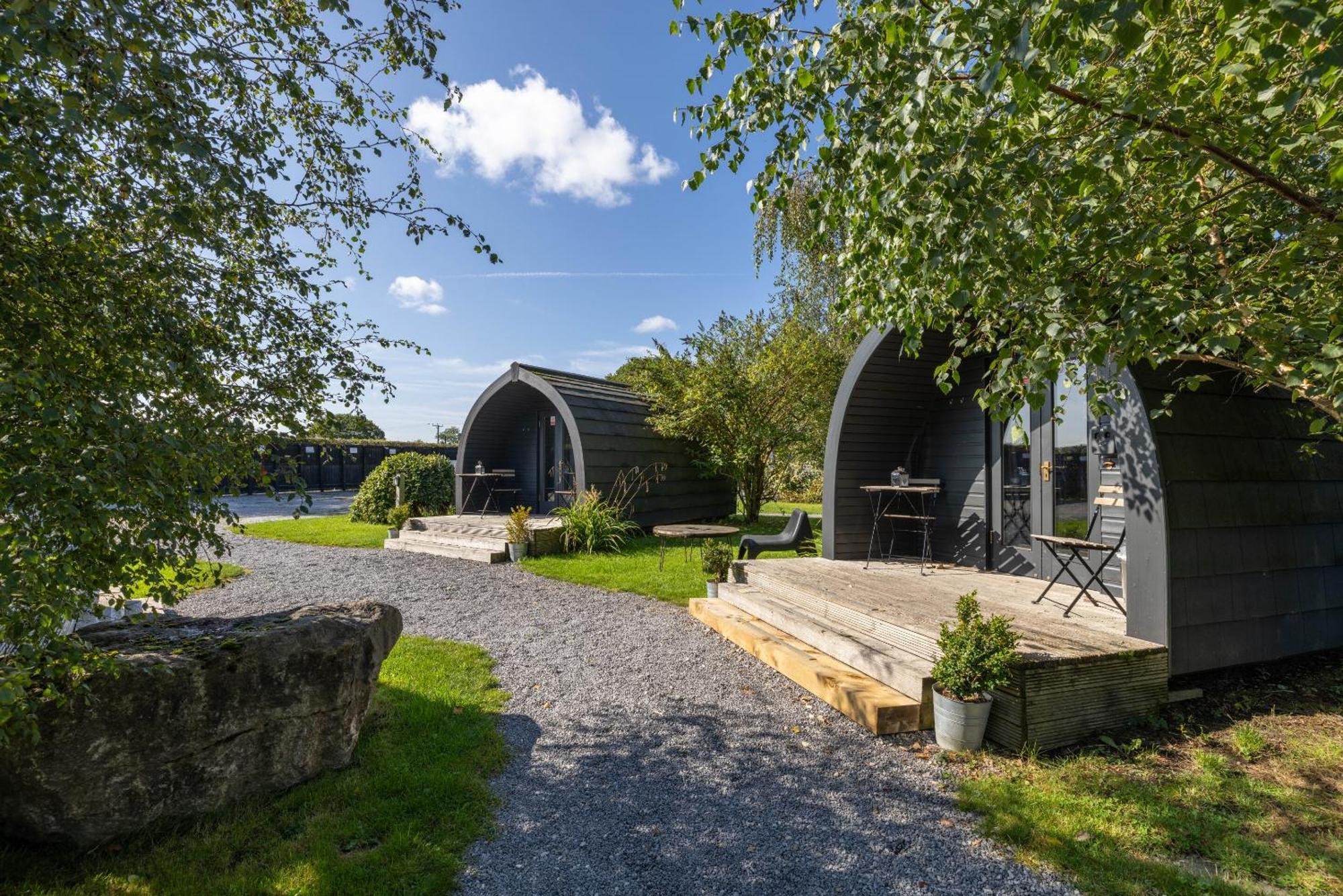 The Little Hide - Adult Only Camping Pods Wigginton  エクステリア 写真